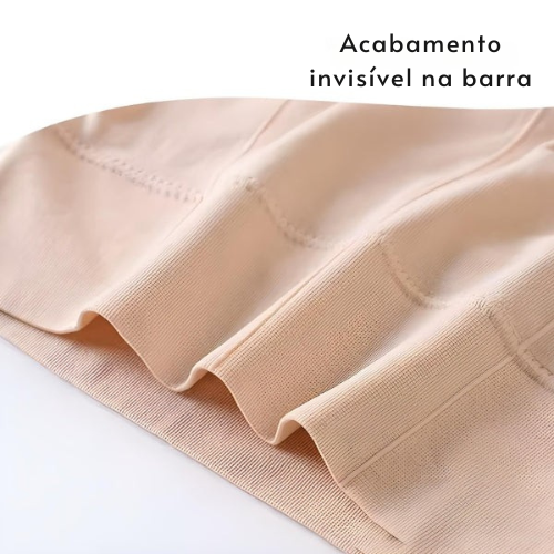 Design versátil que combina com peças básicas ou mais sofisticadas