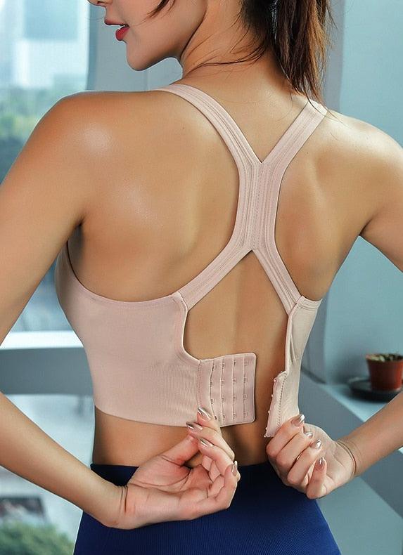 Modelo versátil sem bojo e sem costura que valoriza o corpo com leveza e suavidade