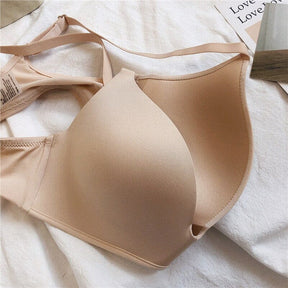 Delicate é o sutiã perfeito para quem busca leveza, feminilidade e elegância em todos os detalhes