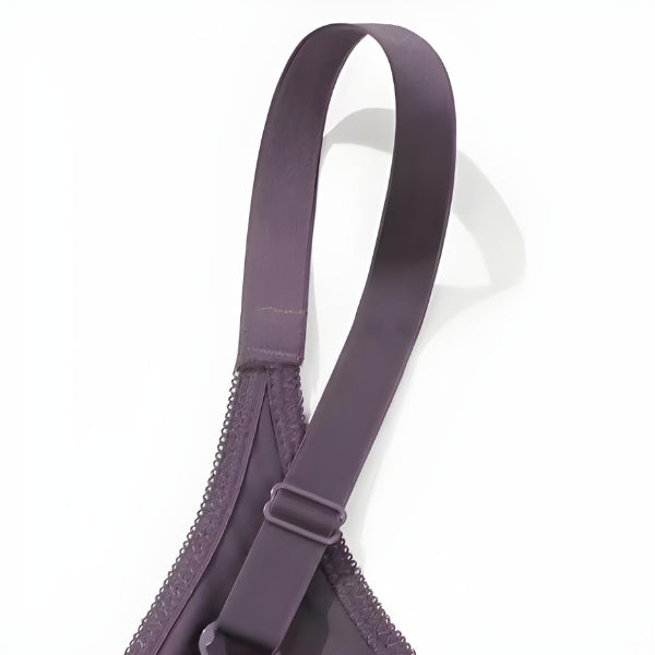 Modelo vestindo o sutiã EleganceFit, mostrando conforto e ajuste natural